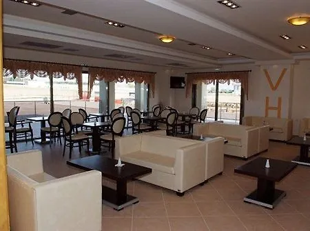 Victoria Hotel